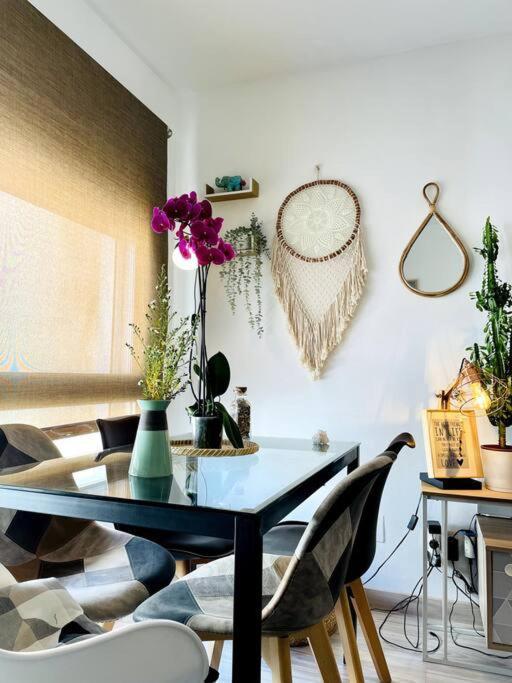 Magnifique Duplex Avec Terrasse Proche De La Plage مالقة المظهر الخارجي الصورة